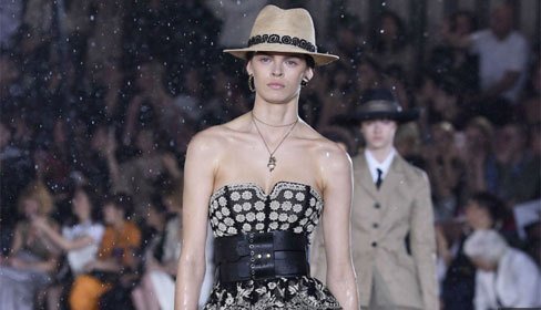 dior-cruise-2019-1527503166_500x300