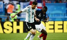 Tuyển Pháp trả giá cho trận thắng Argentina